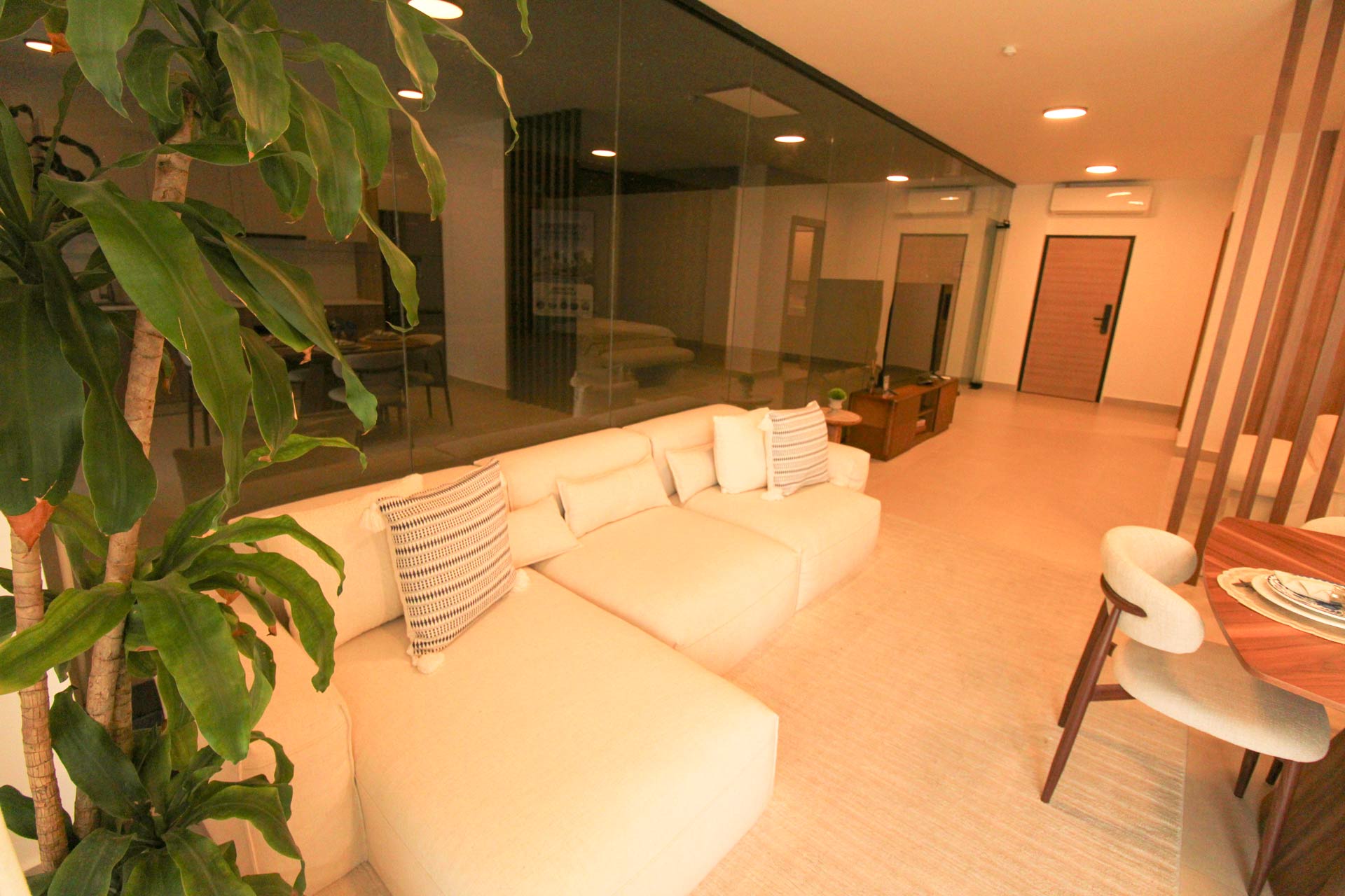 Aura Boulevard model apartment